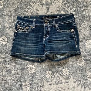 Miss Me shorts size 28
